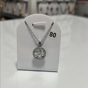 Elegant Silver Pendant Necklace